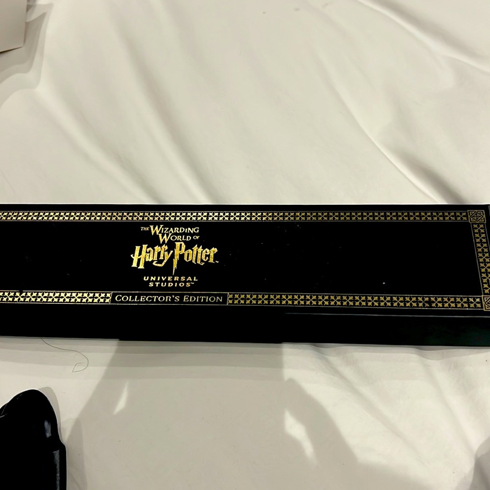 wand comes with display